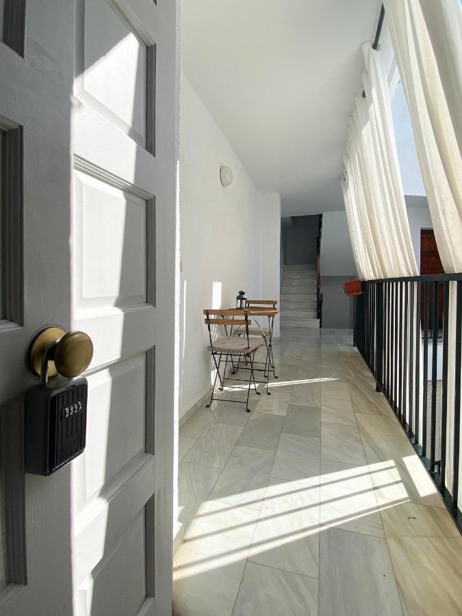 ALOJA SEVILLA - Apartamento Calle Pozo Exterior foto